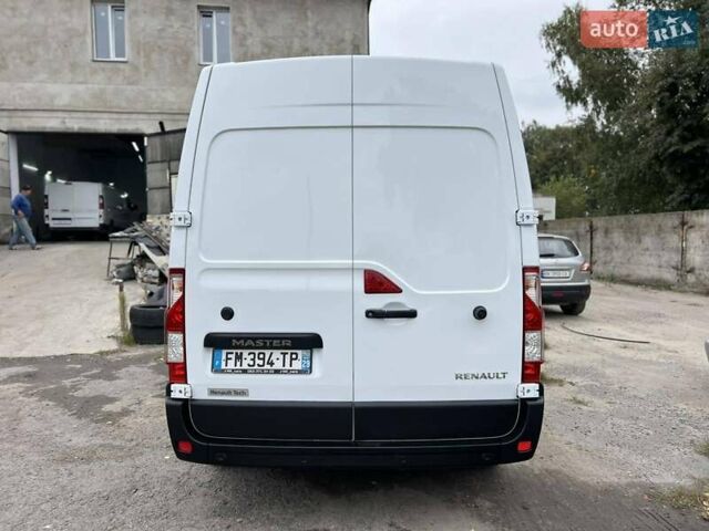 Белый Рено Мастер, объемом двигателя 2.3 л и пробегом 187 тыс. км за 19500 $, фото 9 на Automoto.ua