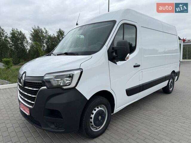 Белый Рено Мастер, объемом двигателя 2.3 л и пробегом 207 тыс. км за 20000 $, фото 2 на Automoto.ua