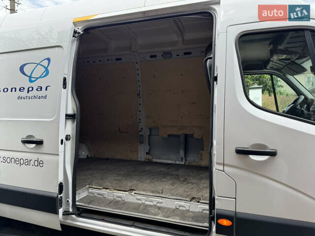 Білий Рено Мастєр, об'ємом двигуна 2.3 л та пробігом 225 тис. км за 23245 $, фото 76 на Automoto.ua