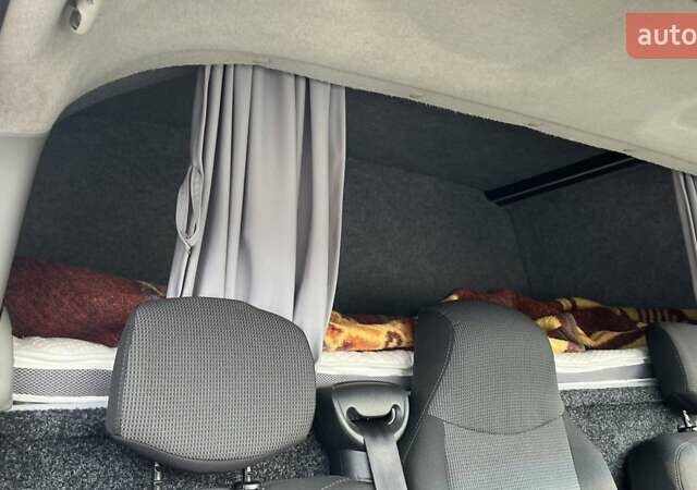 Білий Рено Мастєр, об'ємом двигуна 2.3 л та пробігом 212 тис. км за 18200 $, фото 14 на Automoto.ua