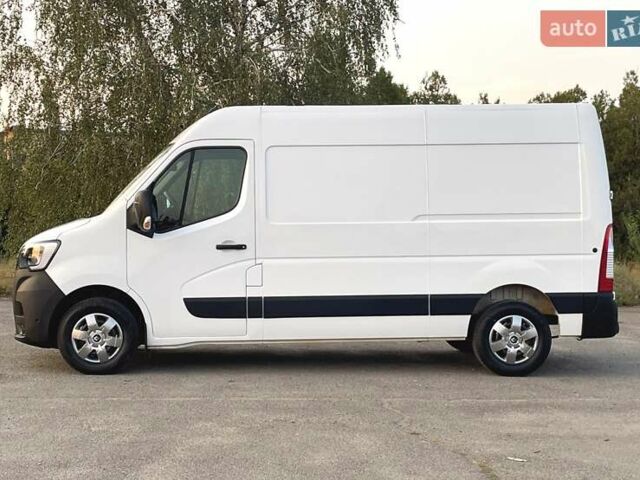 Белый Рено Мастер, объемом двигателя 2.3 л и пробегом 180 тыс. км за 18900 $, фото 15 на Automoto.ua