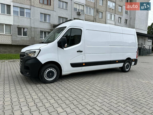 Белый Рено Мастер, объемом двигателя 2.3 л и пробегом 197 тыс. км за 19600 $, фото 2 на Automoto.ua