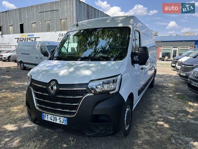 Белый Рено Мастер, объемом двигателя 2.3 л и пробегом 168 тыс. км за 20999 $, фото 1 на Automoto.ua