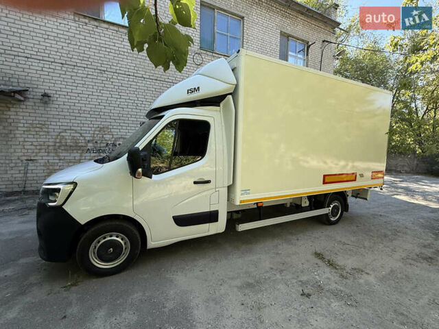 Белый Рено Мастер, объемом двигателя 0 л и пробегом 248 тыс. км за 21700 $, фото 4 на Automoto.ua