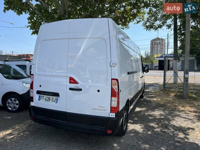 Белый Рено Мастер, объемом двигателя 2.3 л и пробегом 168 тыс. км за 20999 $, фото 5 на Automoto.ua