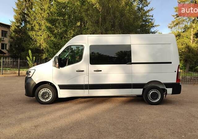 Белый Рено Мастер, объемом двигателя 2.3 л и пробегом 237 тыс. км за 17700 $, фото 7 на Automoto.ua