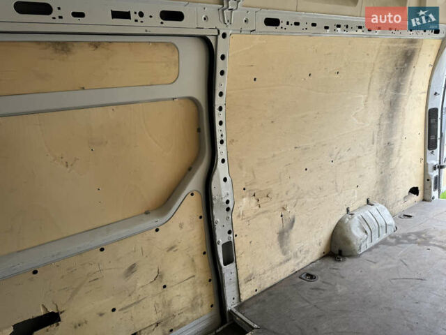 Білий Рено Мастєр, об'ємом двигуна 2.3 л та пробігом 225 тис. км за 23245 $, фото 158 на Automoto.ua