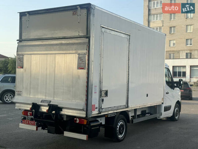 Белый Рено Мастер, объемом двигателя 2.3 л и пробегом 212 тыс. км за 23700 $, фото 9 на Automoto.ua