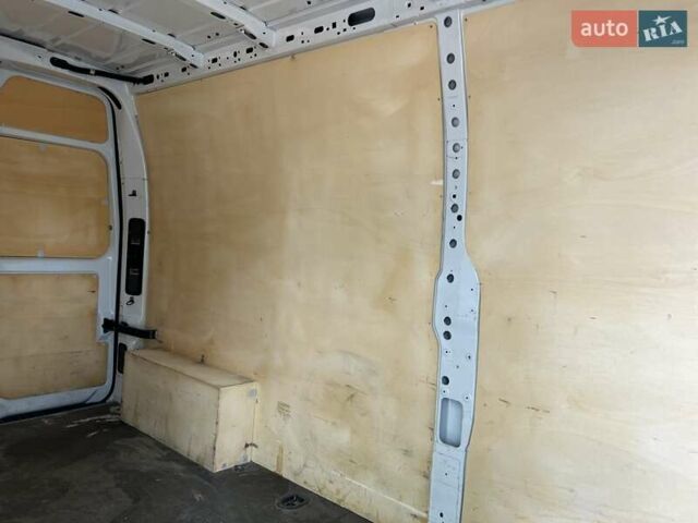 Белый Рено Мастер, объемом двигателя 2.3 л и пробегом 168 тыс. км за 20999 $, фото 29 на Automoto.ua