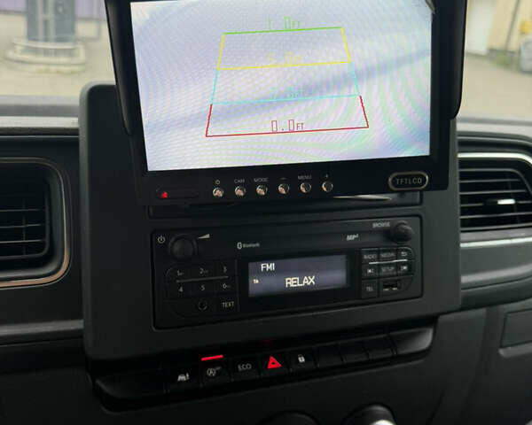 Білий Рено Мастєр, об'ємом двигуна 2.3 л та пробігом 270 тис. км за 16950 $, фото 24 на Automoto.ua