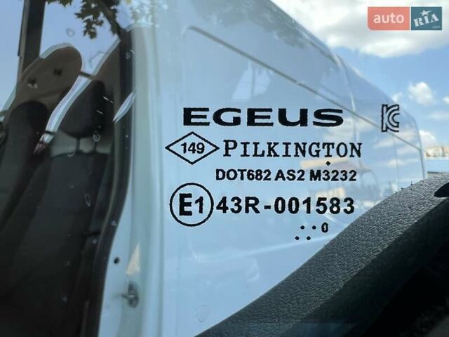 Белый Рено Мастер, объемом двигателя 2.3 л и пробегом 168 тыс. км за 20999 $, фото 14 на Automoto.ua