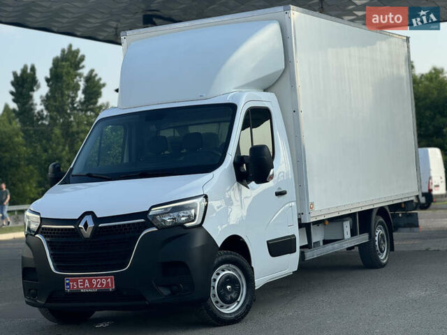 Белый Рено Мастер, объемом двигателя 2.3 л и пробегом 212 тыс. км за 23700 $, фото 1 на Automoto.ua