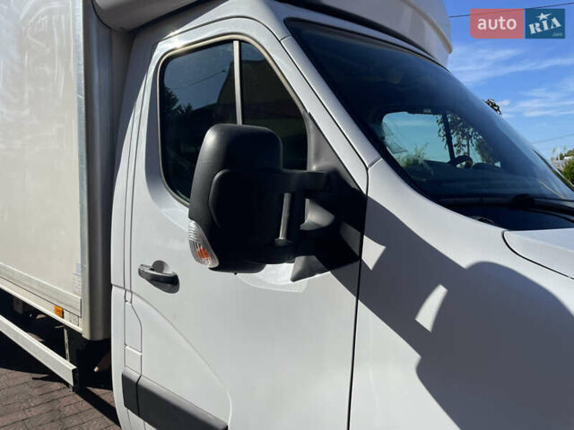 Белый Рено Мастер, объемом двигателя 2.3 л и пробегом 215 тыс. км за 23800 $, фото 17 на Automoto.ua