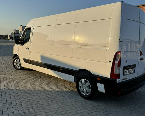 Белый Рено Мастер, объемом двигателя 2.3 л и пробегом 282 тыс. км за 20900 $, фото 6 на Automoto.ua