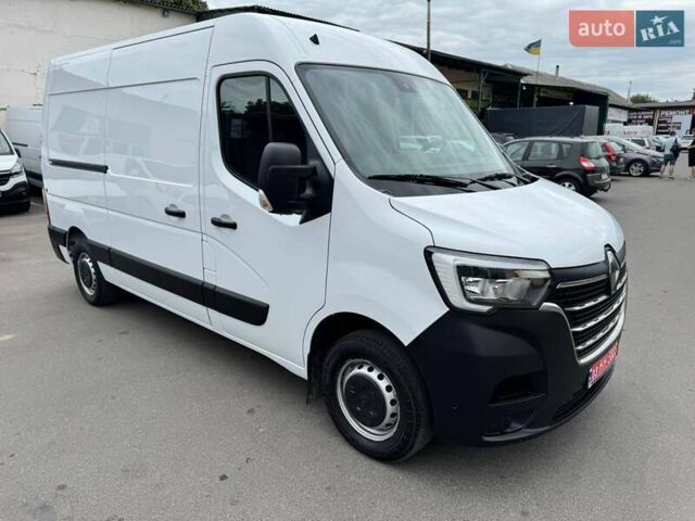Белый Рено Мастер, объемом двигателя 2.3 л и пробегом 257 тыс. км за 19300 $, фото 4 на Automoto.ua