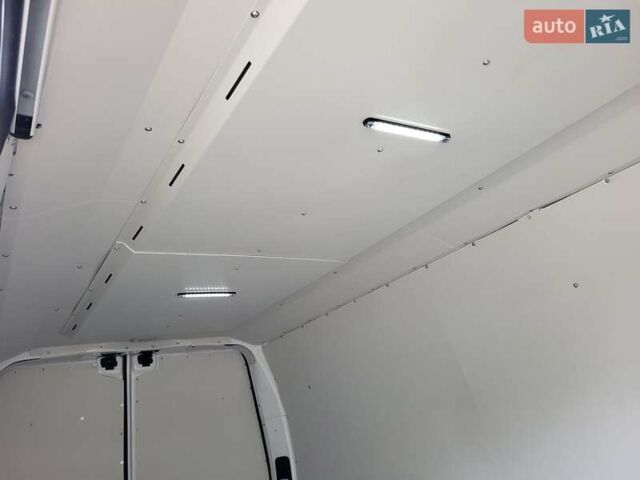 Белый Рено Мастер, объемом двигателя 2.3 л и пробегом 275 тыс. км за 21900 $, фото 36 на Automoto.ua
