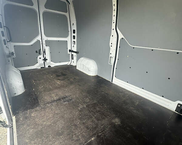 Белый Рено Мастер, объемом двигателя 2.3 л и пробегом 122 тыс. км за 21500 $, фото 22 на Automoto.ua