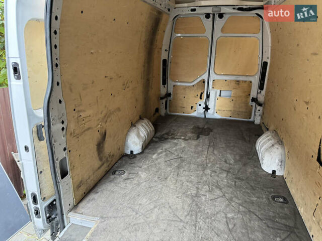 Білий Рено Мастєр, об'ємом двигуна 2.3 л та пробігом 225 тис. км за 23245 $, фото 94 на Automoto.ua