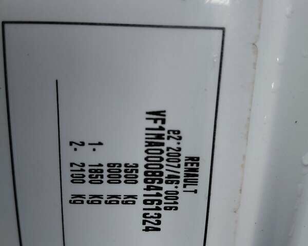 Белый Рено Мастер, объемом двигателя 2.3 л и пробегом 179 тыс. км за 19600 $, фото 31 на Automoto.ua