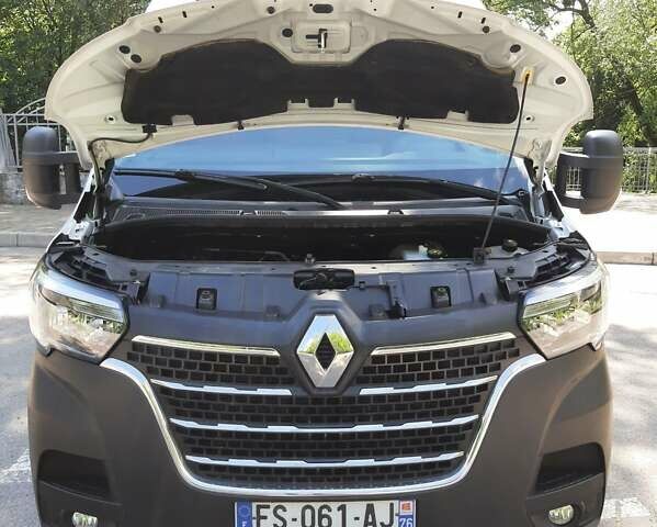 Белый Рено Мастер, объемом двигателя 2.3 л и пробегом 216 тыс. км за 18850 $, фото 93 на Automoto.ua