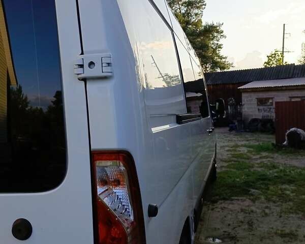 Белый Рено Мастер, объемом двигателя 2.3 л и пробегом 200 тыс. км за 21500 $, фото 7 на Automoto.ua