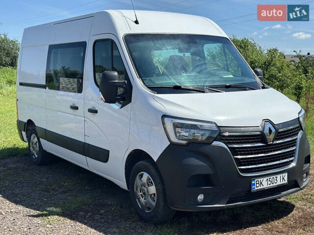 Белый Рено Мастер, объемом двигателя 2.3 л и пробегом 287 тыс. км за 17200 $, фото 5 на Automoto.ua