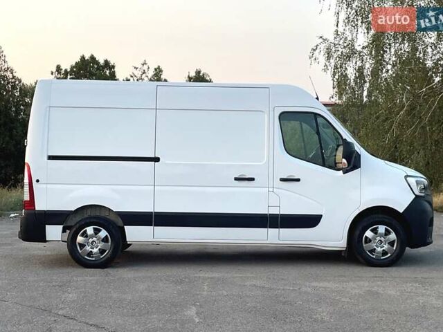 Белый Рено Мастер, объемом двигателя 2.3 л и пробегом 180 тыс. км за 18900 $, фото 17 на Automoto.ua