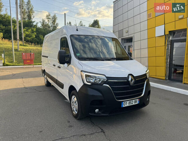 Белый Рено Мастер, объемом двигателя 2.3 л и пробегом 280 тыс. км за 18300 $, фото 8 на Automoto.ua