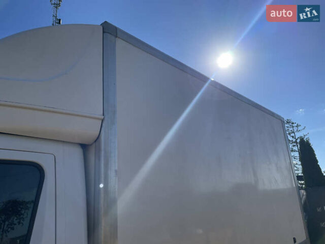 Белый Рено Мастер, объемом двигателя 2.3 л и пробегом 215 тыс. км за 23800 $, фото 13 на Automoto.ua