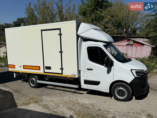 Белый Рено Мастер, объемом двигателя 0 л и пробегом 248 тыс. км за 21700 $, фото 66 на Automoto.ua