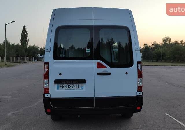 Білий Рено Мастєр, об'ємом двигуна 2.3 л та пробігом 238 тис. км за 16950 $, фото 9 на Automoto.ua