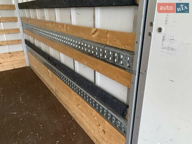 Белый Рено Мастер, объемом двигателя 2.3 л и пробегом 225 тыс. км за 21300 $, фото 81 на Automoto.ua