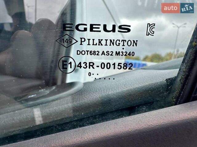 Белый Рено Мастер, объемом двигателя 2.3 л и пробегом 189 тыс. км за 19700 $, фото 23 на Automoto.ua