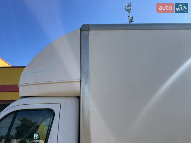 Белый Рено Мастер, объемом двигателя 2.3 л и пробегом 215 тыс. км за 23800 $, фото 11 на Automoto.ua