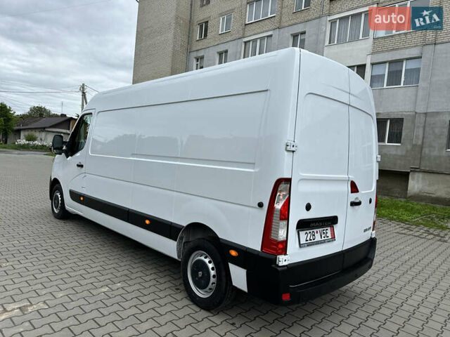 Белый Рено Мастер, объемом двигателя 2.3 л и пробегом 197 тыс. км за 19600 $, фото 5 на Automoto.ua