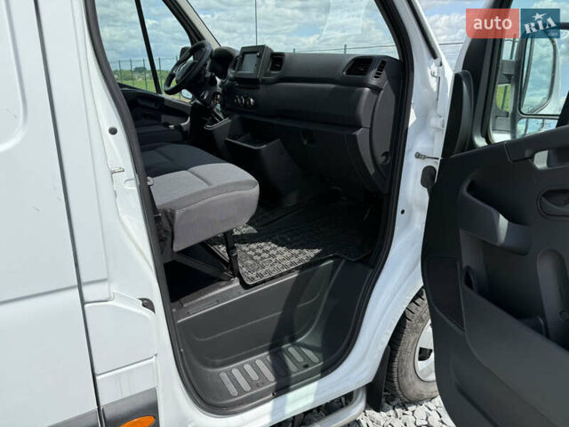 Білий Рено Мастєр, об'ємом двигуна 2.3 л та пробігом 110 тис. км за 23999 $, фото 24 на Automoto.ua