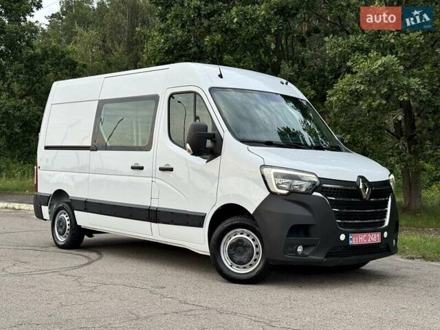 Белый Рено Мастер, объемом двигателя 2.3 л и пробегом 260 тыс. км за 17700 $, фото 4 на Automoto.ua