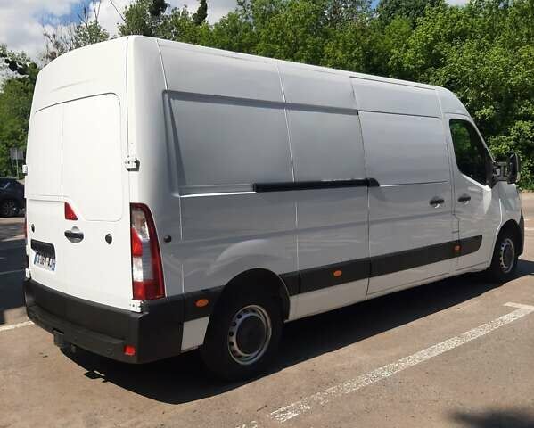 Белый Рено Мастер, объемом двигателя 2.3 л и пробегом 216 тыс. км за 18850 $, фото 10 на Automoto.ua