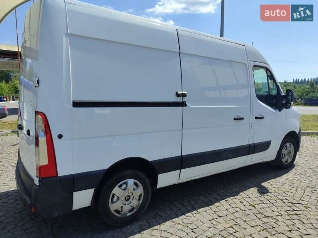 Белый Рено Мастер, объемом двигателя 2.3 л и пробегом 128 тыс. км за 18500 $, фото 4 на Automoto.ua