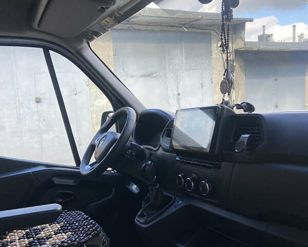 Білий Рено Мастєр, об'ємом двигуна 2.3 л та пробігом 149 тис. км за 21700 $, фото 23 на Automoto.ua