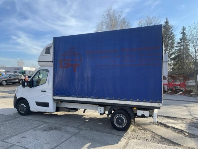 Белый Рено Мастер, объемом двигателя 2.2 л и пробегом 400 тыс. км за 22000 $, фото 6 на Automoto.ua