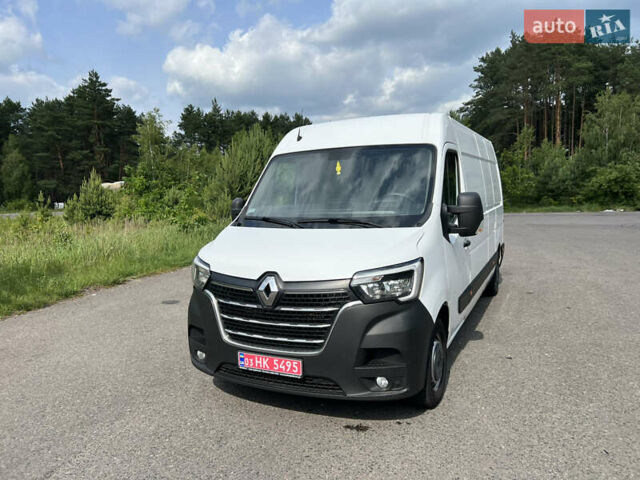 Белый Рено Мастер, объемом двигателя 2.3 л и пробегом 281 тыс. км за 18500 $, фото 2 на Automoto.ua