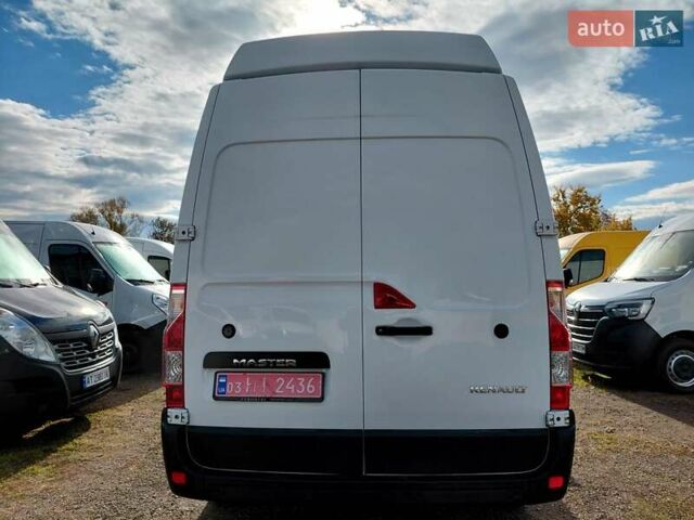 Белый Рено Мастер, объемом двигателя 2.3 л и пробегом 179 тыс. км за 19600 $, фото 61 на Automoto.ua