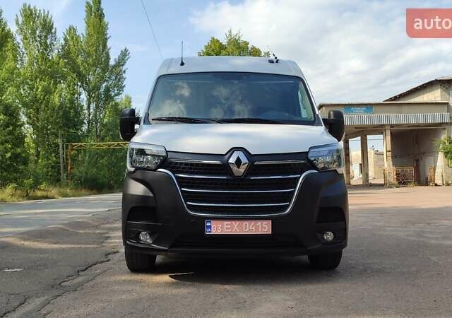 Белый Рено Мастер, объемом двигателя 2.3 л и пробегом 238 тыс. км за 17350 $, фото 3 на Automoto.ua