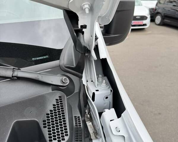 Білий Рено Мастєр, об'ємом двигуна 2.3 л та пробігом 257 тис. км за 18900 $, фото 36 на Automoto.ua
