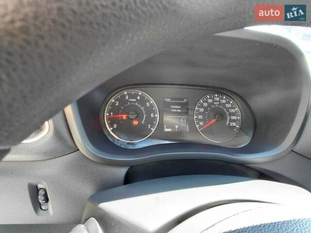 Белый Рено Мастер, объемом двигателя 2.3 л и пробегом 353 тыс. км за 18999 $, фото 34 на Automoto.ua