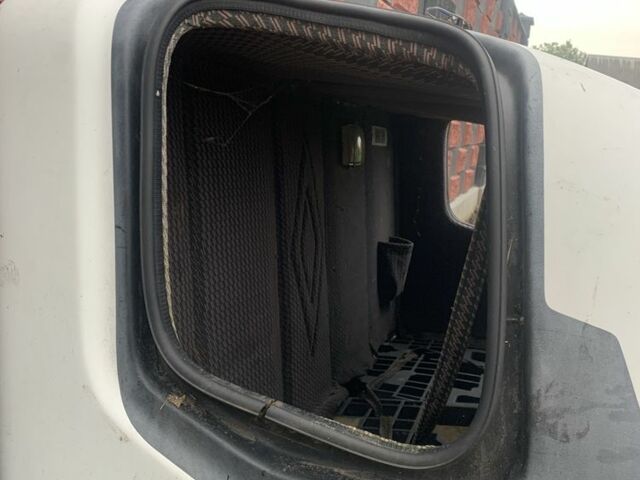 Білий Рено Мастєр, об'ємом двигуна 0 л та пробігом 777 тис. км за 369 $, фото 1 на Automoto.ua