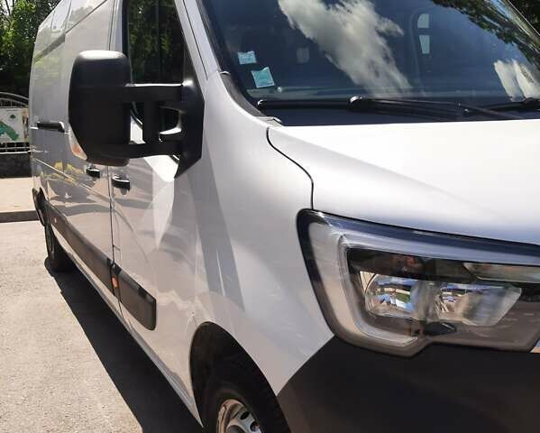 Белый Рено Мастер, объемом двигателя 2.3 л и пробегом 216 тыс. км за 18850 $, фото 7 на Automoto.ua