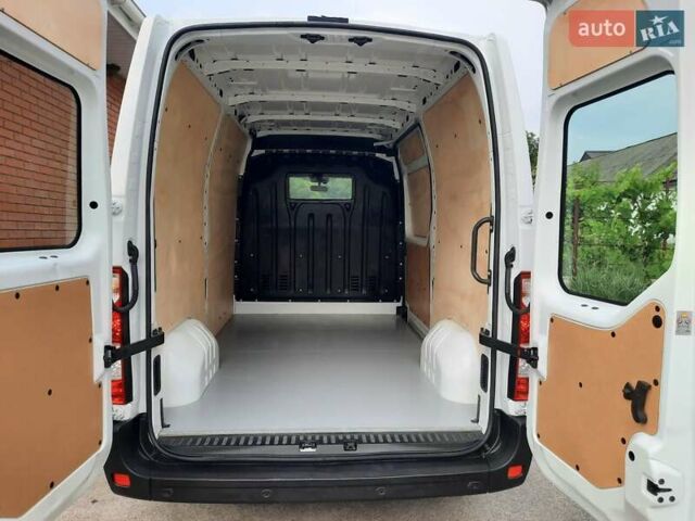Белый Рено Мастер, объемом двигателя 2.3 л и пробегом 257 тыс. км за 18200 $, фото 12 на Automoto.ua