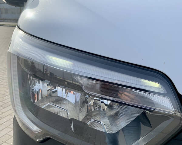 Рено Мастер 2020 в Запорожье на Automoto.ua Белый Рено Мастер, объемом двигателя 2.3 л и пробегом 239 тыс. км за 24400 $, фото 31 на Automoto.ua